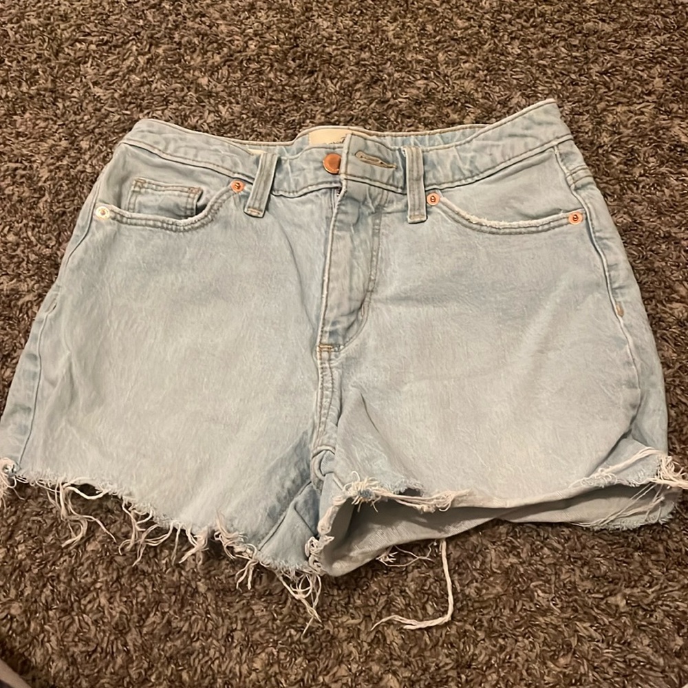 Universal thread vintage midi shorts